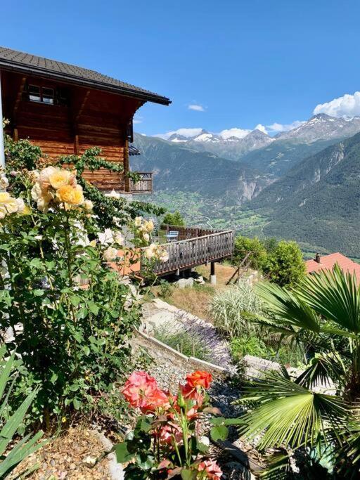 Stunning Panoramic Views! Hottube & Sauna
