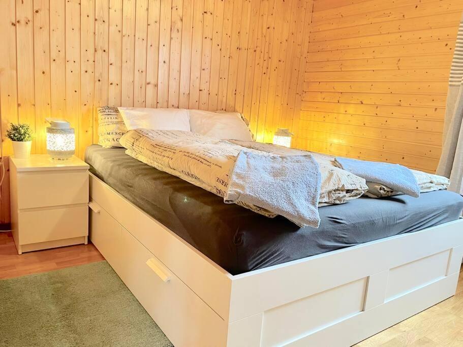 Stunning Panoramic Views! Hottube & Sauna * Mund