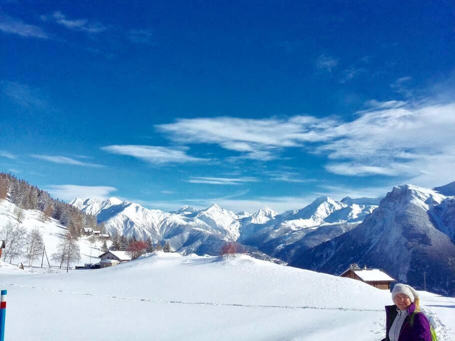 Stunning Panoramic Views! Hottube & Sauna Appartamento Mund